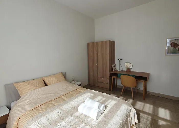 Demeure D'exception Sur