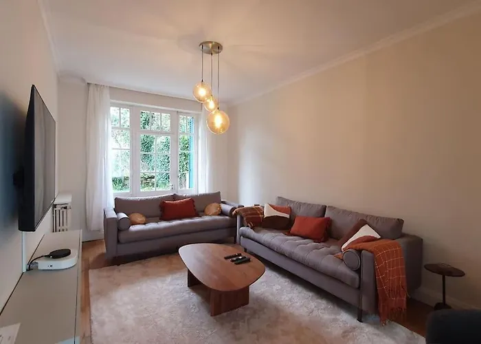 Demeure D'exception Sur